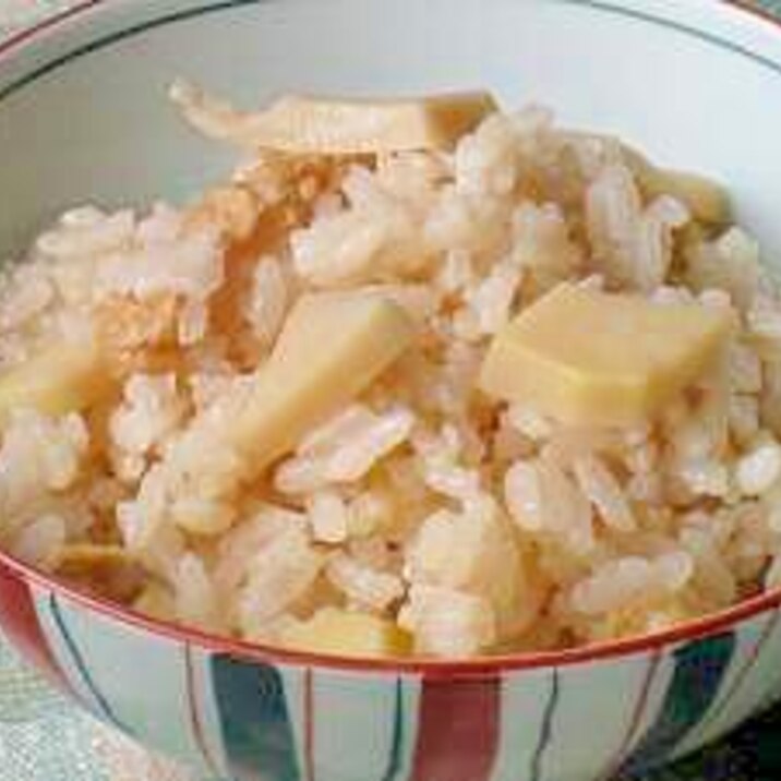 うちの春の定番 たけのこご飯